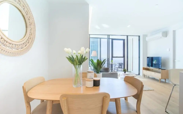 38mel Skyline Lvl63@2br1bth Aptmel Cenfree Tram