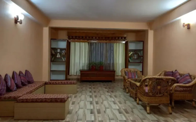 Mann Serchhu Farmhouse Pelling