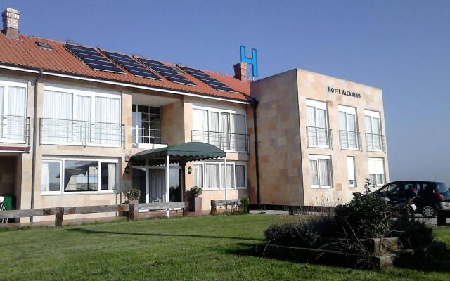 Hotel Alcamino вид на фасад