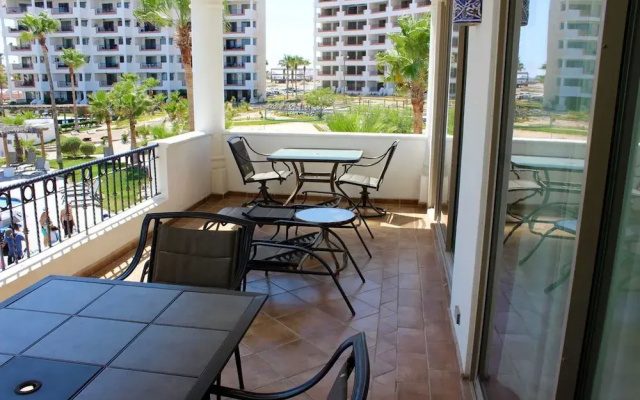 Casa Blanca 2BR CB 205-v by Casago