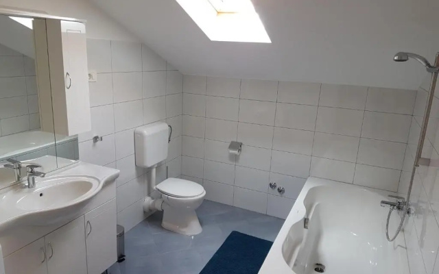 Apartments Eni
