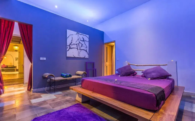 Villa Purple