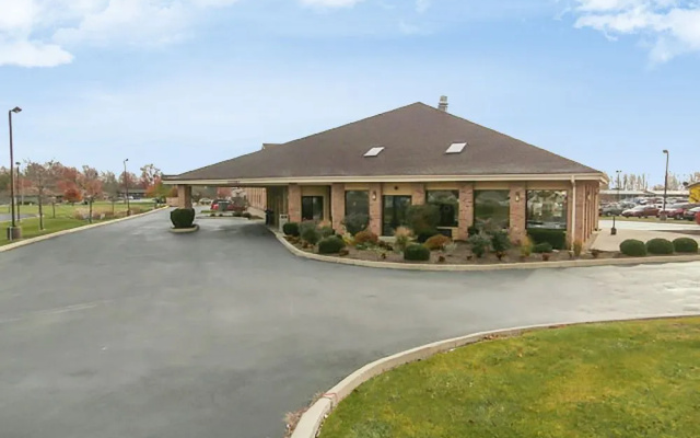 Baymont Inn & Suites Decatur