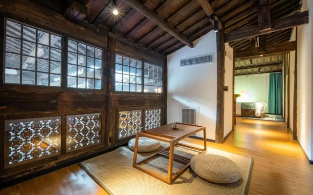 Plum Bay Homestay