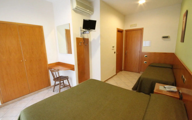 Hotel Zara