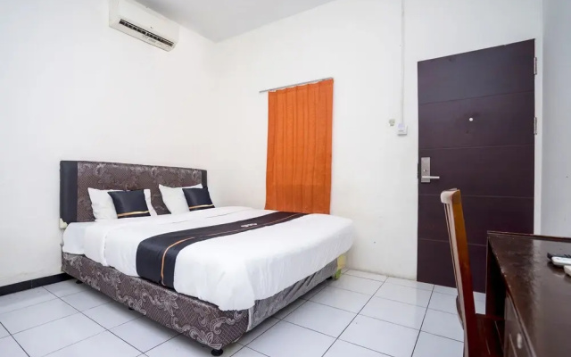 Des Guest House by Oyo Rooms