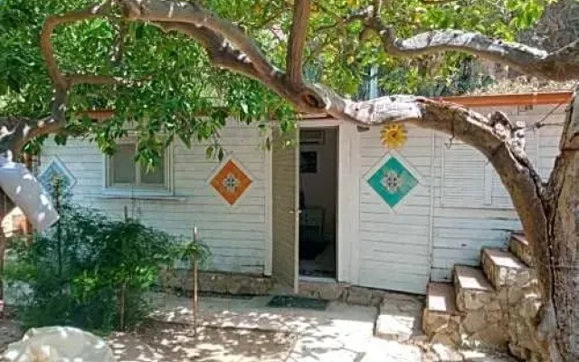 Green Cottage