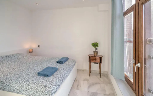 Lodge apartment in centre of Antwerp
