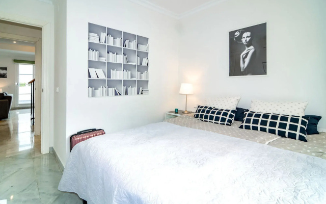 SAD-Spacious 2 bedroom duplex P.Banus