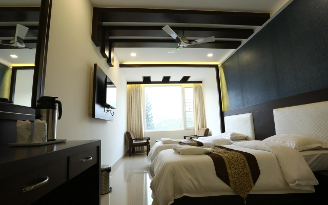 Hotel Green View - Behind Pramarth Niketan