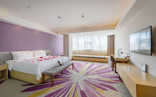 Lavande Hotels·Shenzhen North Railway Station Longhua Bus Terminal