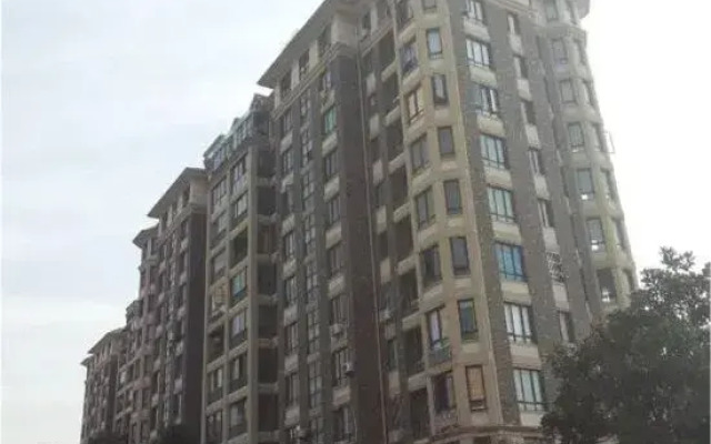 Jiahe Apartment (Wuhan Hubei University Shop)