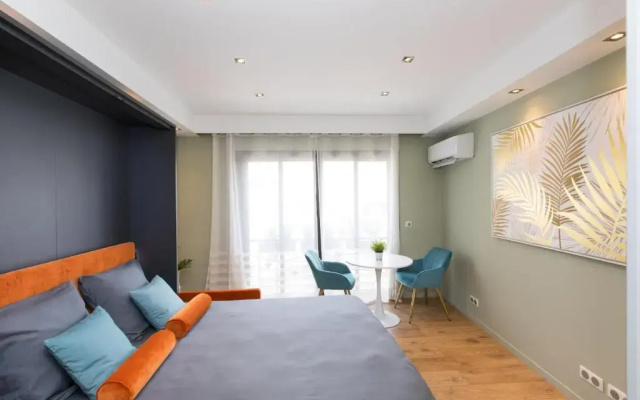 Le Classe : Hypercentre, 150m Palais, Climatisation