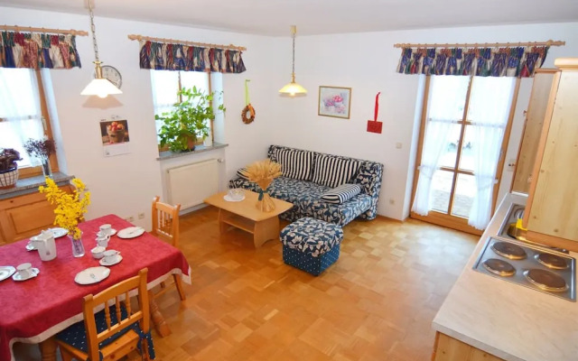 Apartment With Garden and Sauna Tranquil Area