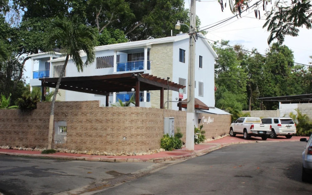 Cozy and Central Apartment 1br-1ba With Pool