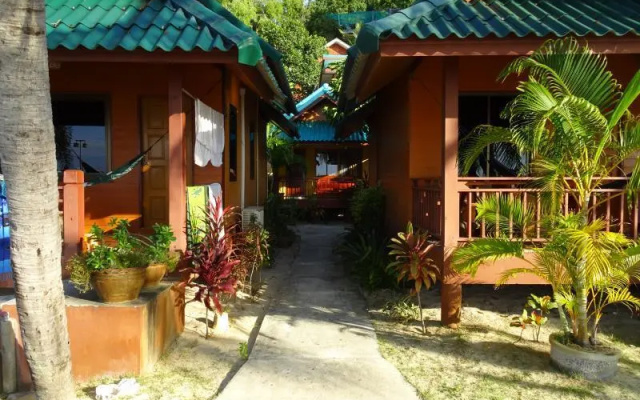 Sandy Bay Resort