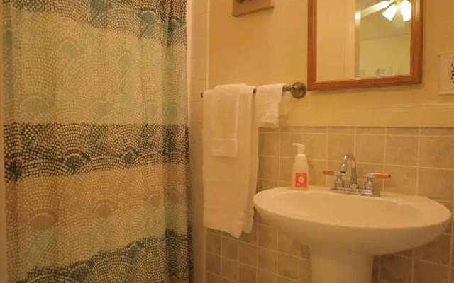 Jewel Lake Bed and Breakfast