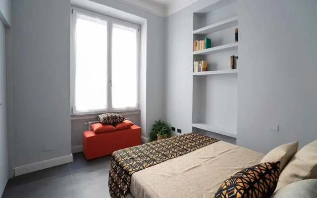 Charming Modern Apartment Near Argonne