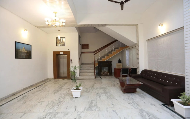 Hotel Chanakya