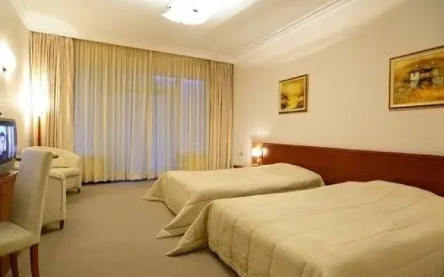 Fulong Leisure Hotel