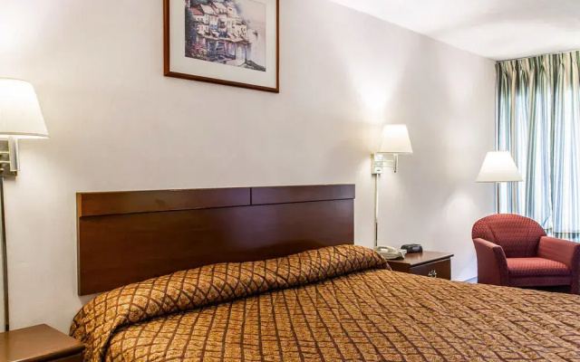 Econo Lodge