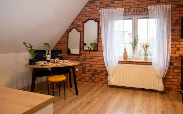 Długa 66 Attic