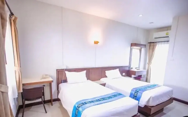 Bander Hotel