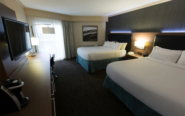 Holiday Inn Express Edmonton Downtown by IHG