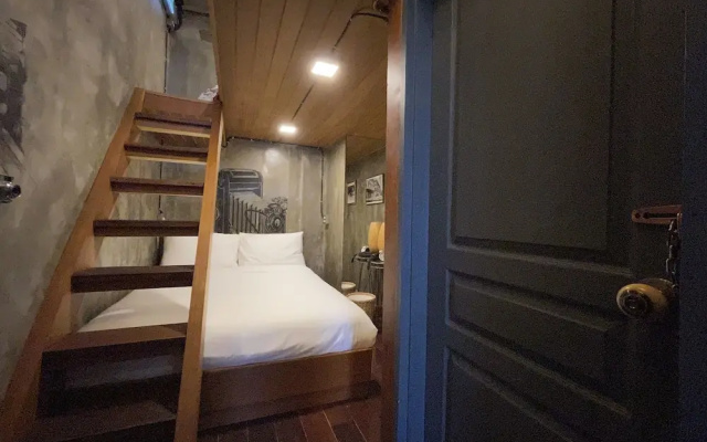 Central Old Town Cottage