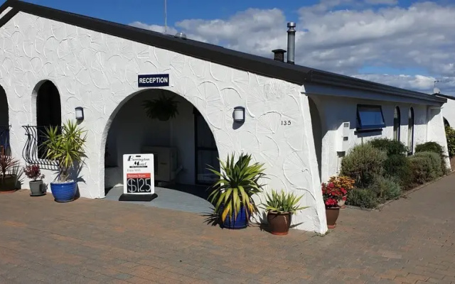 Central Inn Taupo