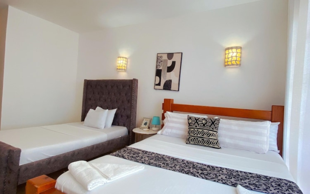The La Mera Beach Apartments