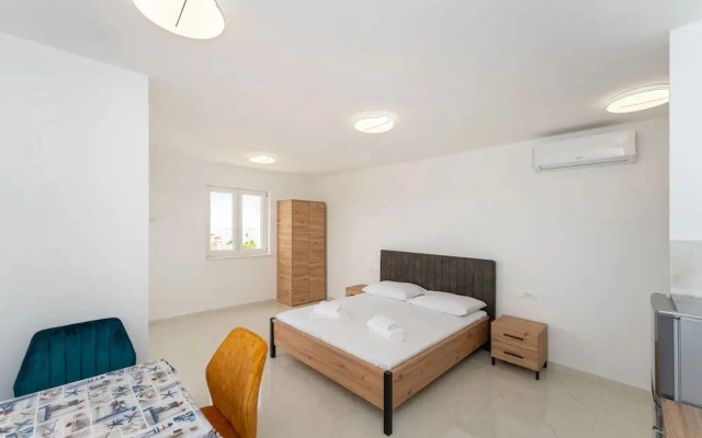 Deluxe Apartment Rita 3