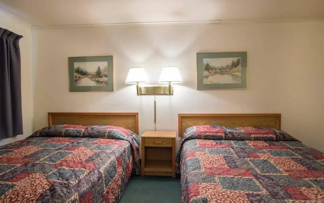 Deer Lodge Motel