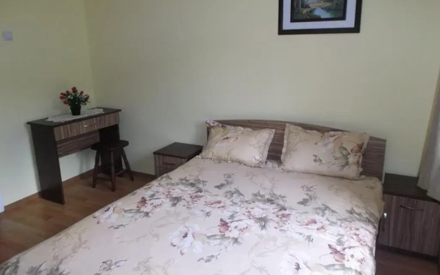 Guest House Balkanski Kat