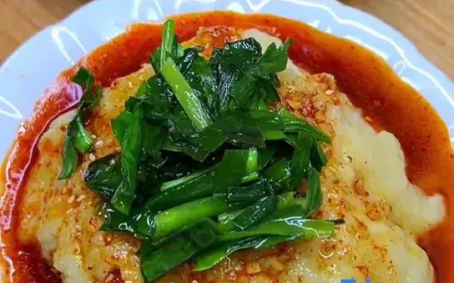 Yiru Homestay (Zhouzuling Yaowangdong Wellness Town Scenic Area)