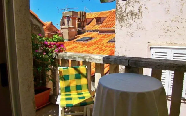 Apartment Nina - Old Town