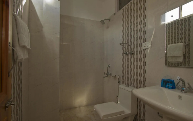 Hotel WhitePod Manali by OYO Rooms