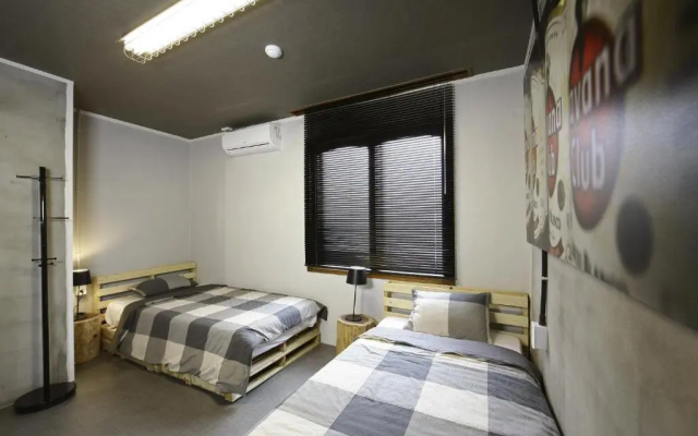 MIDO Hostel
