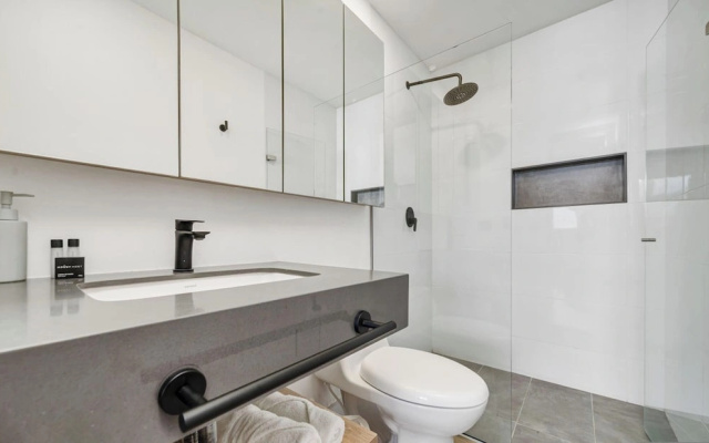 Go Living Suites - 408