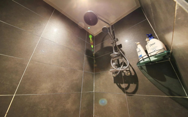 IMT 2 Hotel Wolgot