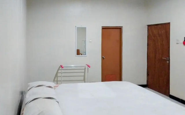 Pondok Guesthouse RedPartner