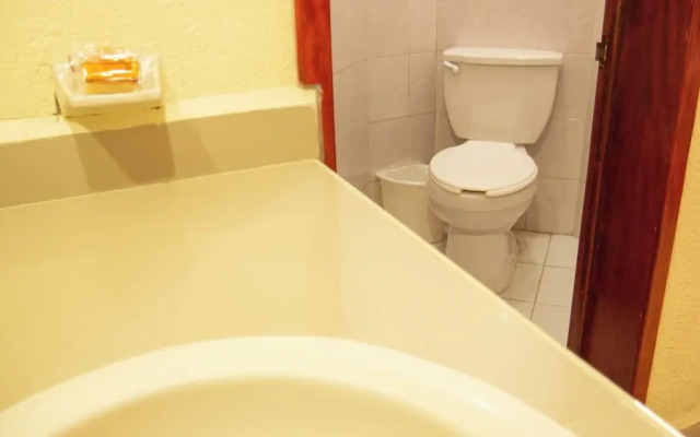 Hotel Plaza Mazari