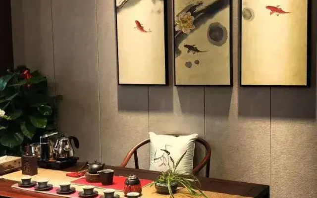 Longzhirun Resort Hotel