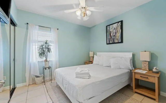Romar Place 305
