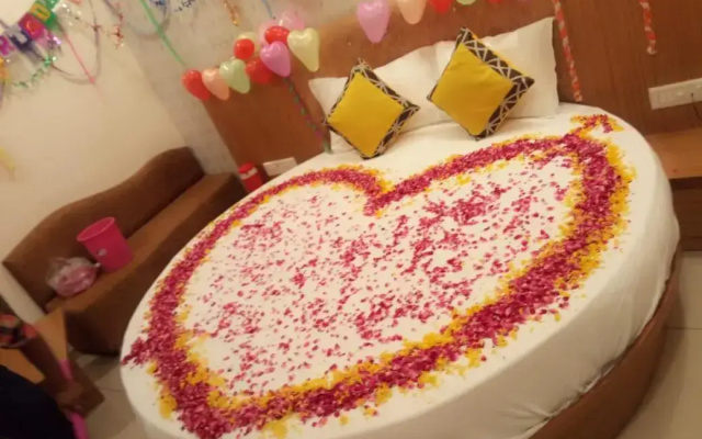 Hotel RK Palace
