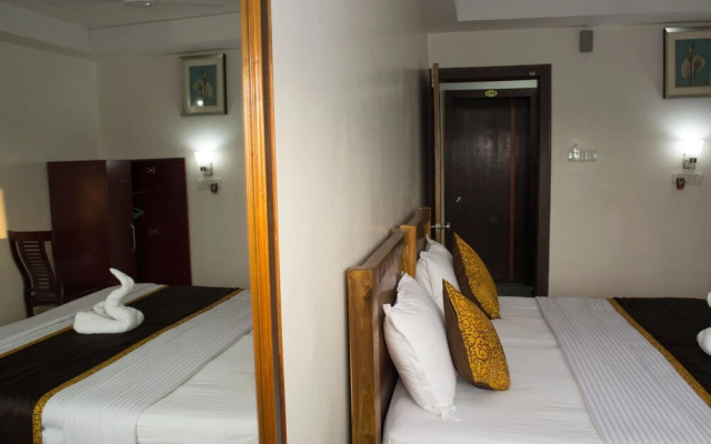 OYO 2182 Hotel Seetal
