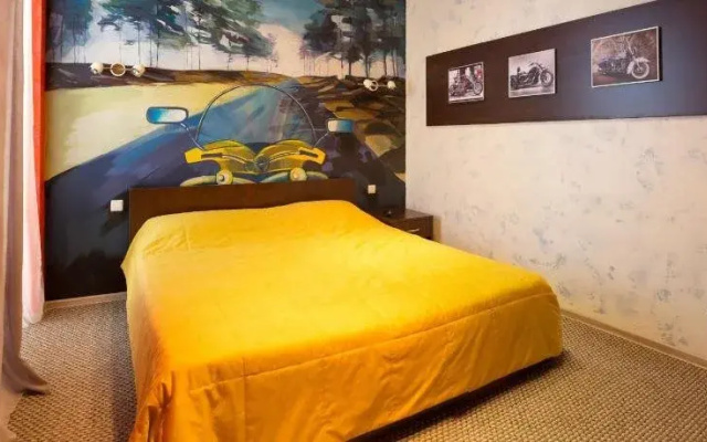Hotel Garazh