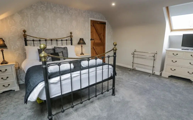 Bodrual Cottage