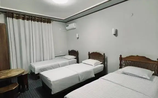 Temur Plaza