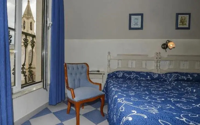 Hostal Linares